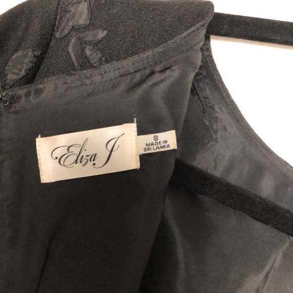 Eliza Black with Rose Design Dress - Picture 5 of 5